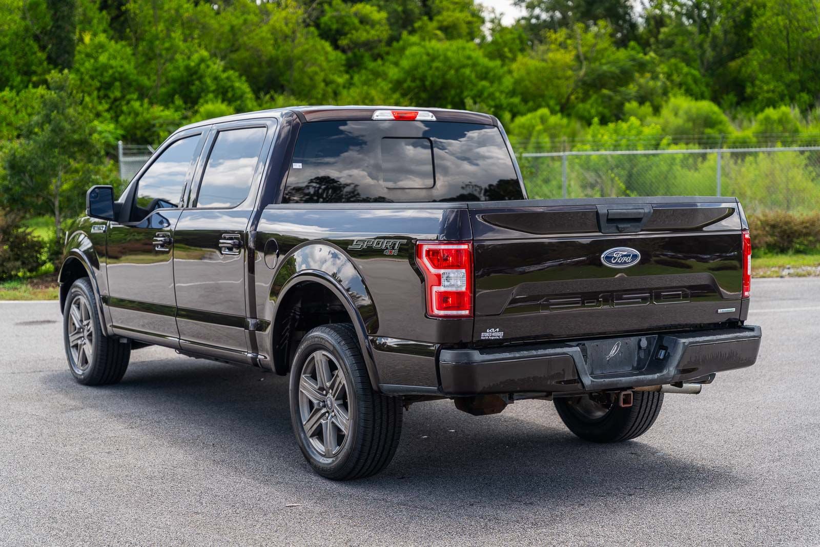 Used 2020 Ford F150 XLT w/ Equipment Group 302A Luxury AWD/4WD image 5