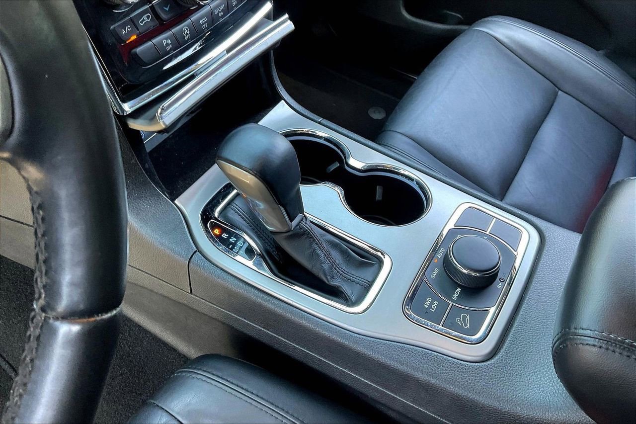 Certified 2021 Jeep Grand Cherokee Limited image 33