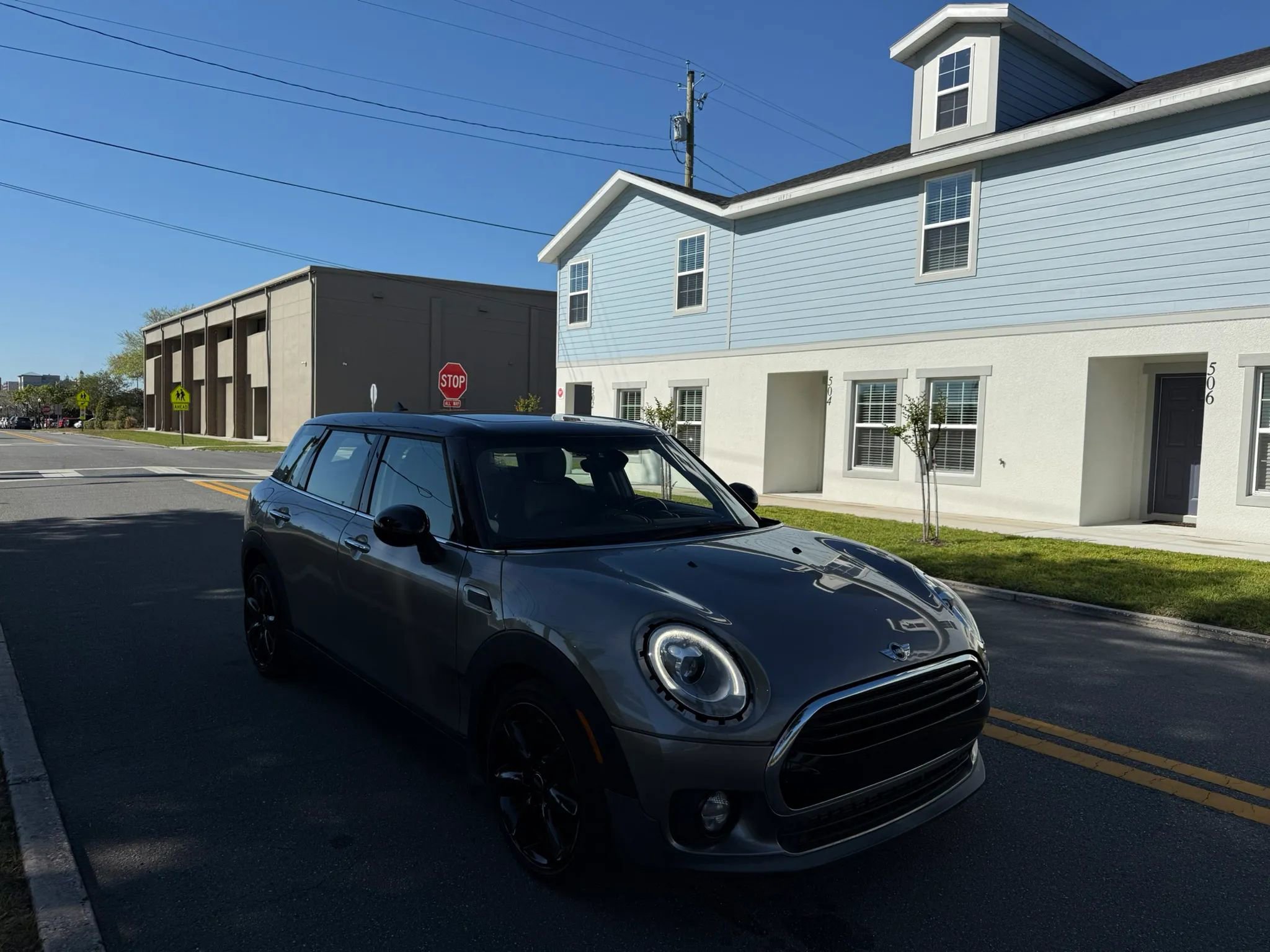 Used 2016 MINI Cooper Clubman Cooper Hatchback 4D image 3
