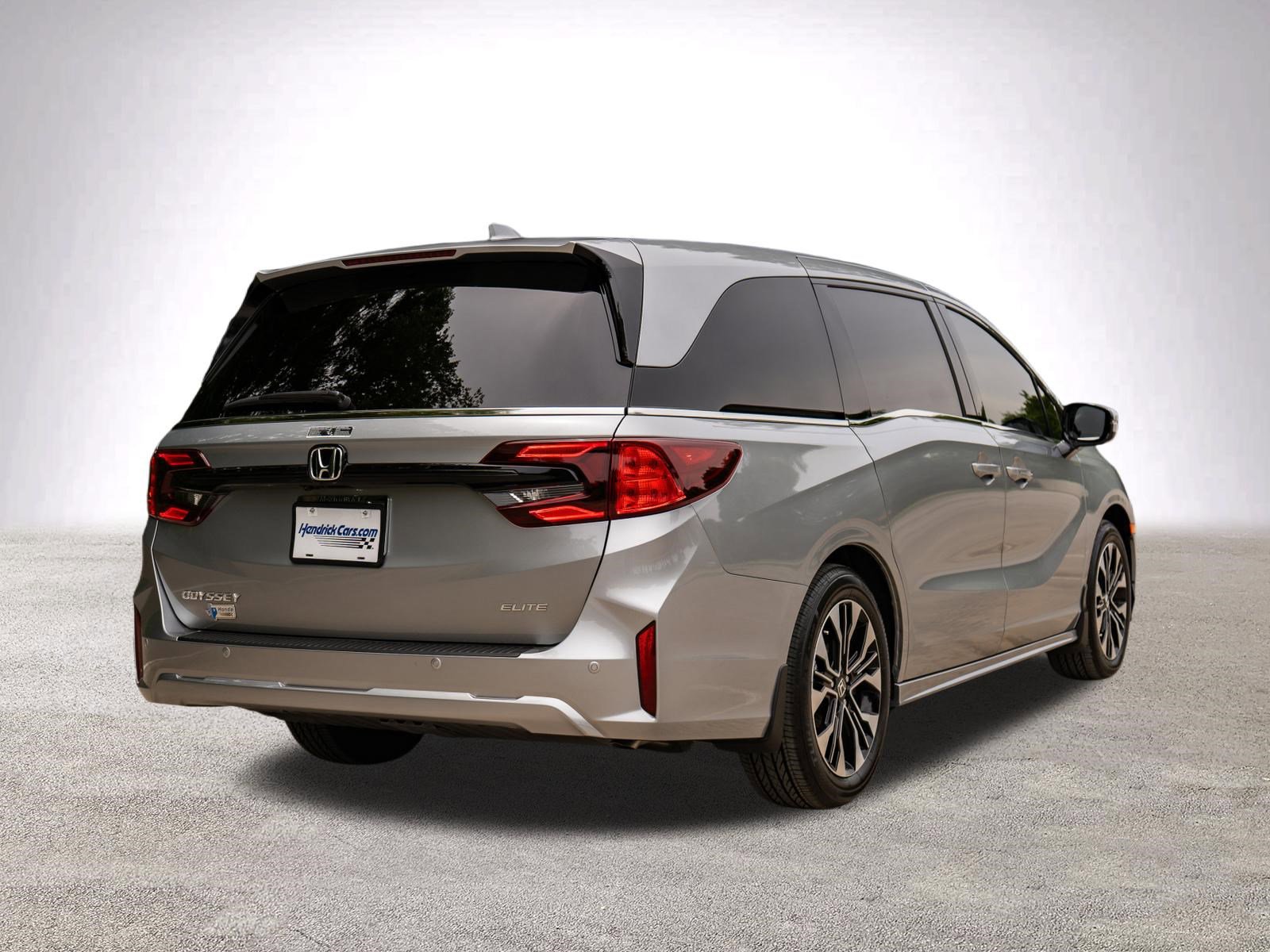 Certified 2025 Honda Odyssey Elite image 9