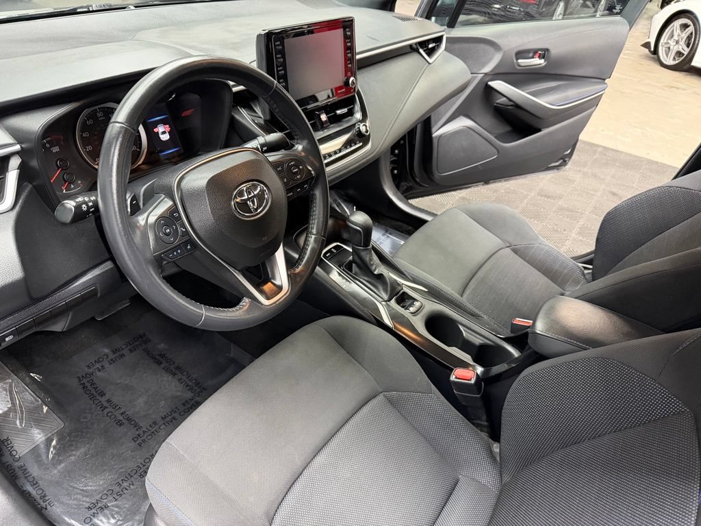 Used 2022 Toyota Corolla SE FWD image 30