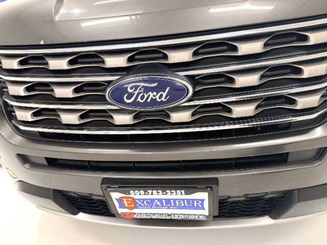Used 2017 Ford Explorer XLT w/ Equipment Group 201A image 13