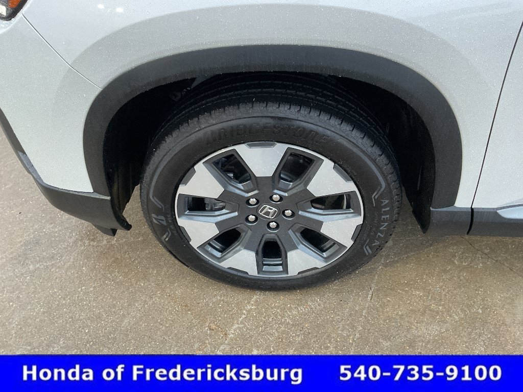 Certified 2026 Honda Pilot Elite image 10