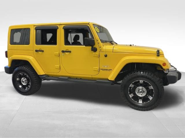 Used 2015 Jeep Wrangler Unlimited Sahara w/ Connectivity Group image 8
