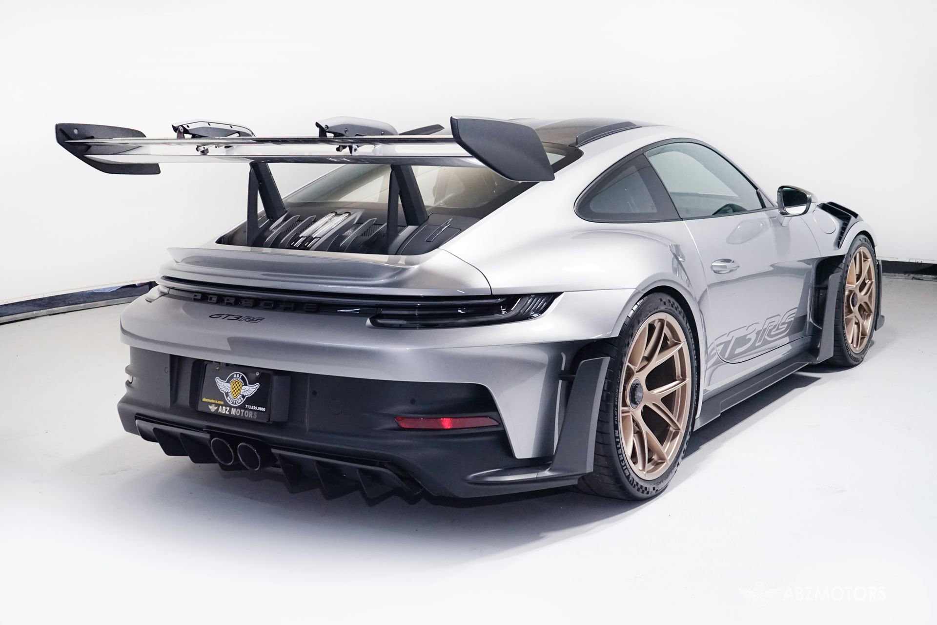 Used 2024 Porsche 911 GT3 RS RWD image 6