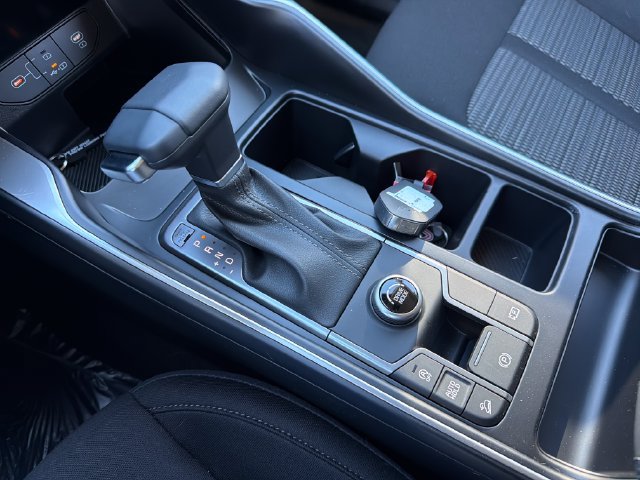 New 2026 Kia Sorento LX FWD image 15