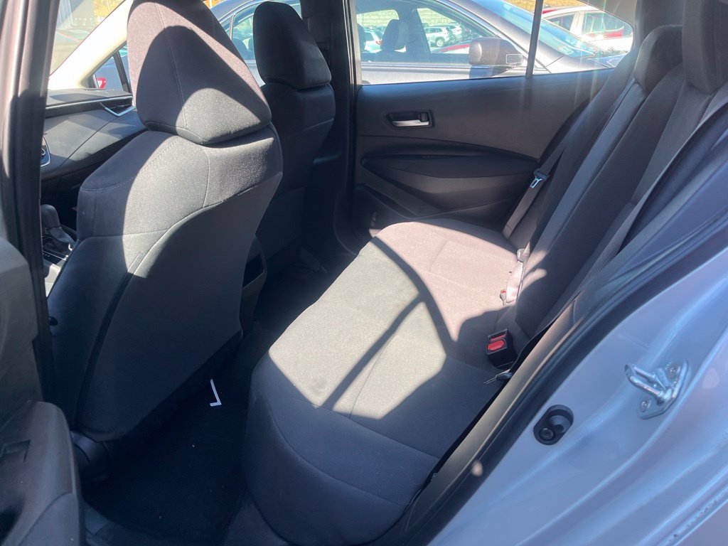 Used 2021 Toyota Corolla LE FWD image 5