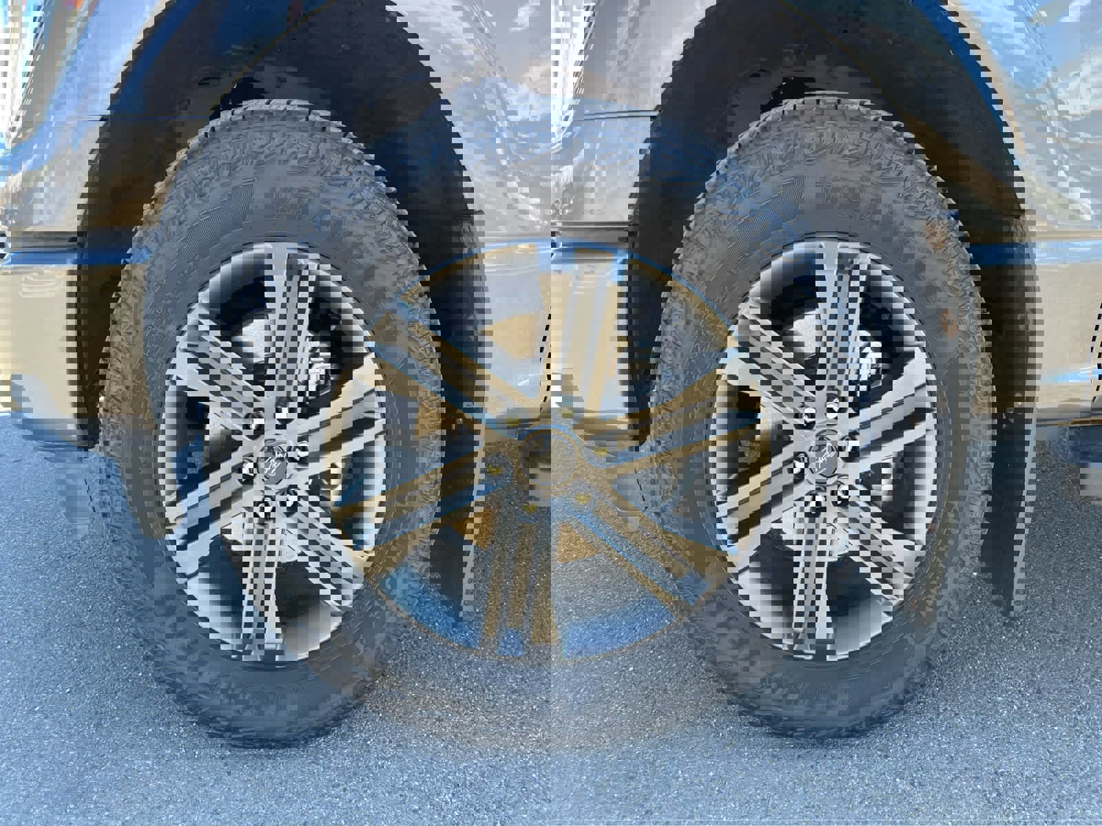 Used 2022 Ford F150 Lariat w/ Equipment Group 502A High image 13