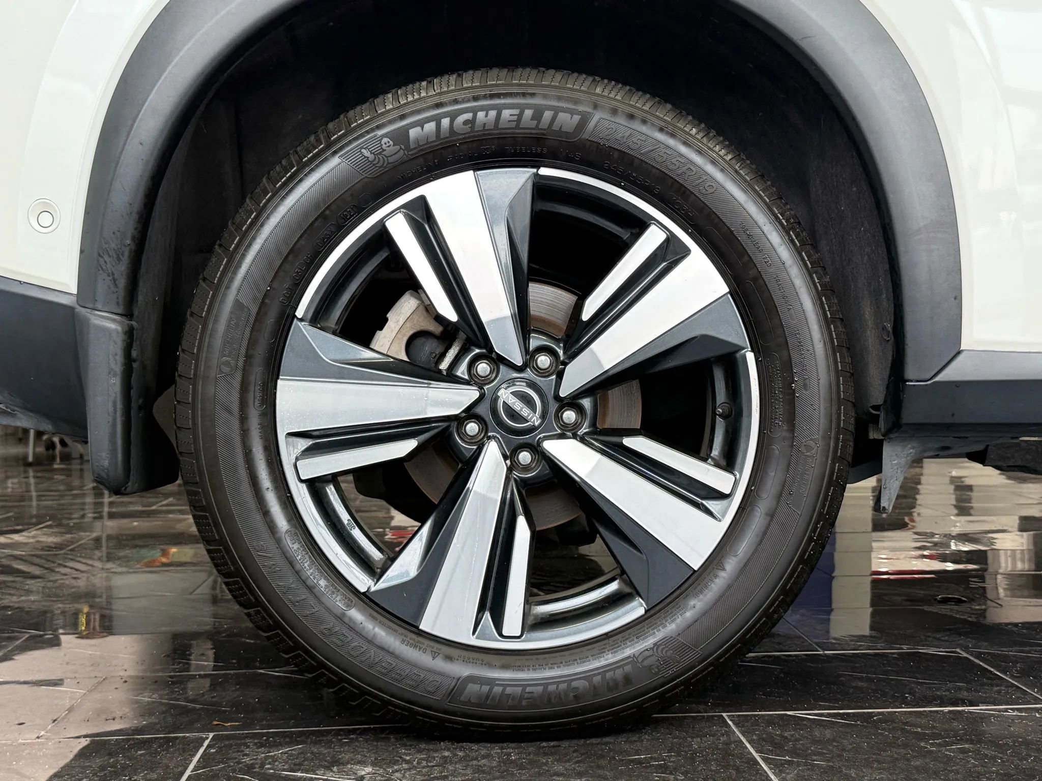 Used 2022 Nissan Rogue SL w/ SL Premium Package FWD image 31