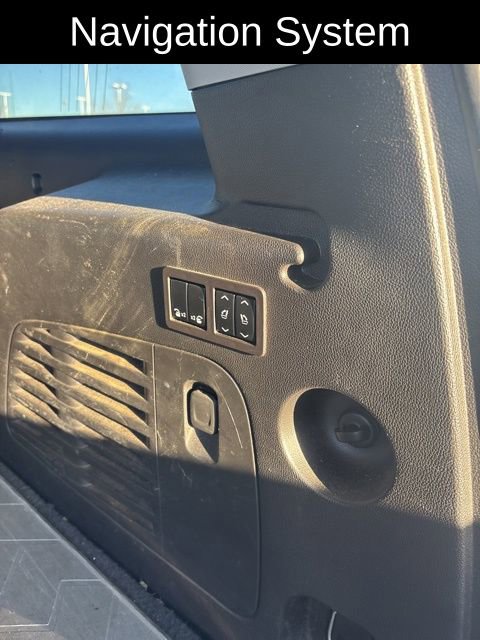 Used 2019 GMC Yukon XL Denali image 4