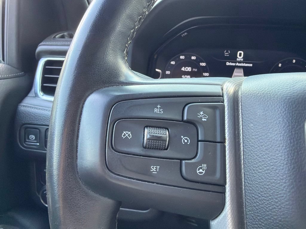 Used 2023 GMC Yukon Denali AWD/4WD image 9