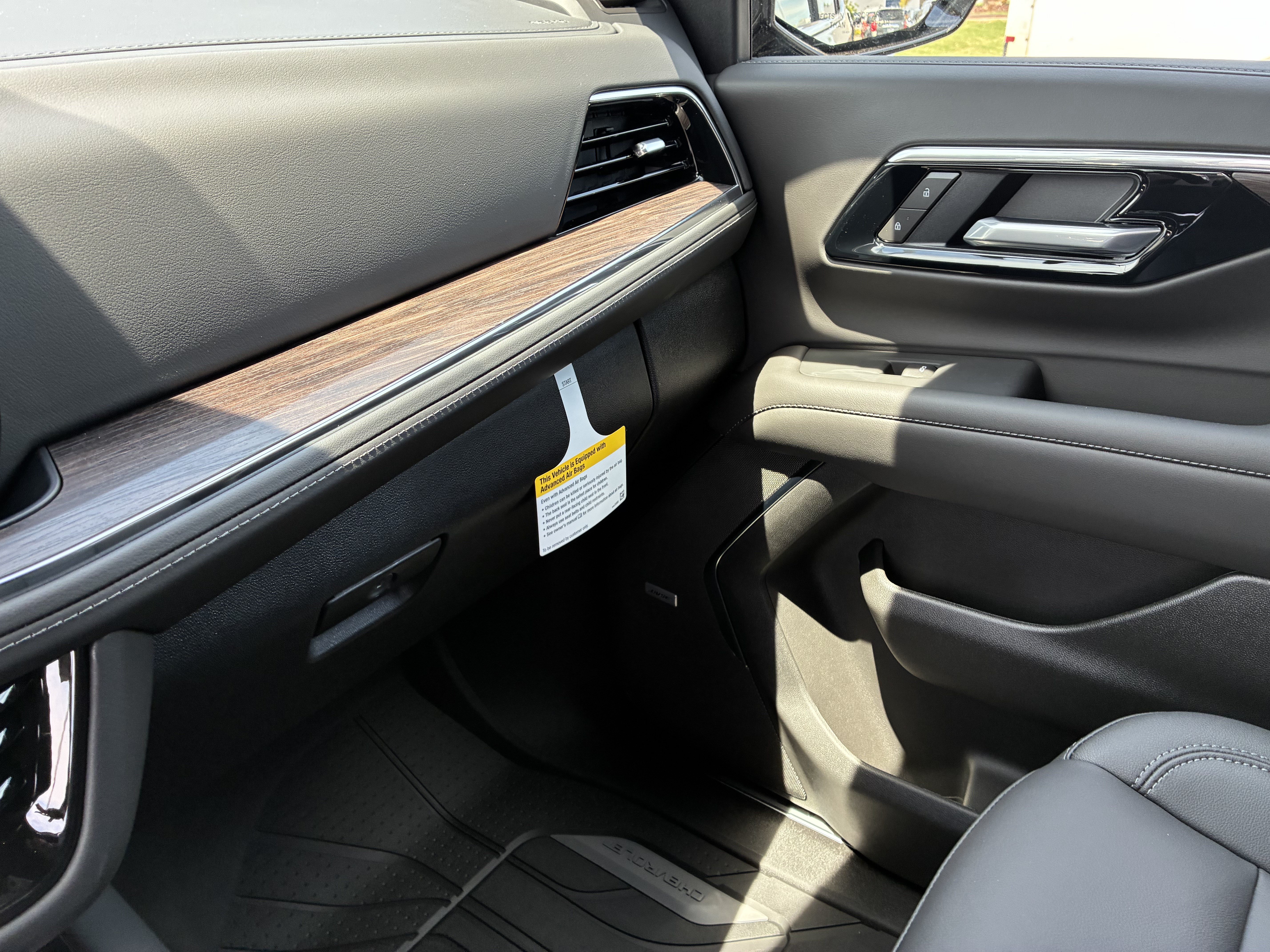 New 2026 Chevrolet Tahoe LT w/ Comfort Package AWD/4WD image 37