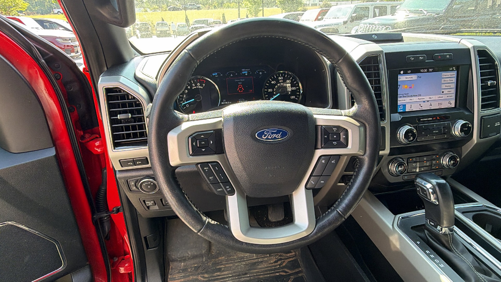 Used 2019 Ford F150 Lariat w/ Equipment Group 502A Luxury AWD/4WD image 27