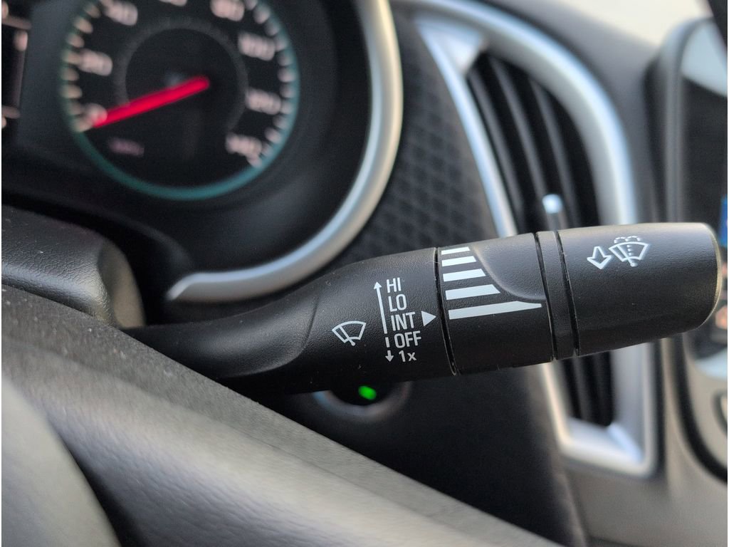 Used 2024 Chevrolet Malibu LT image 25