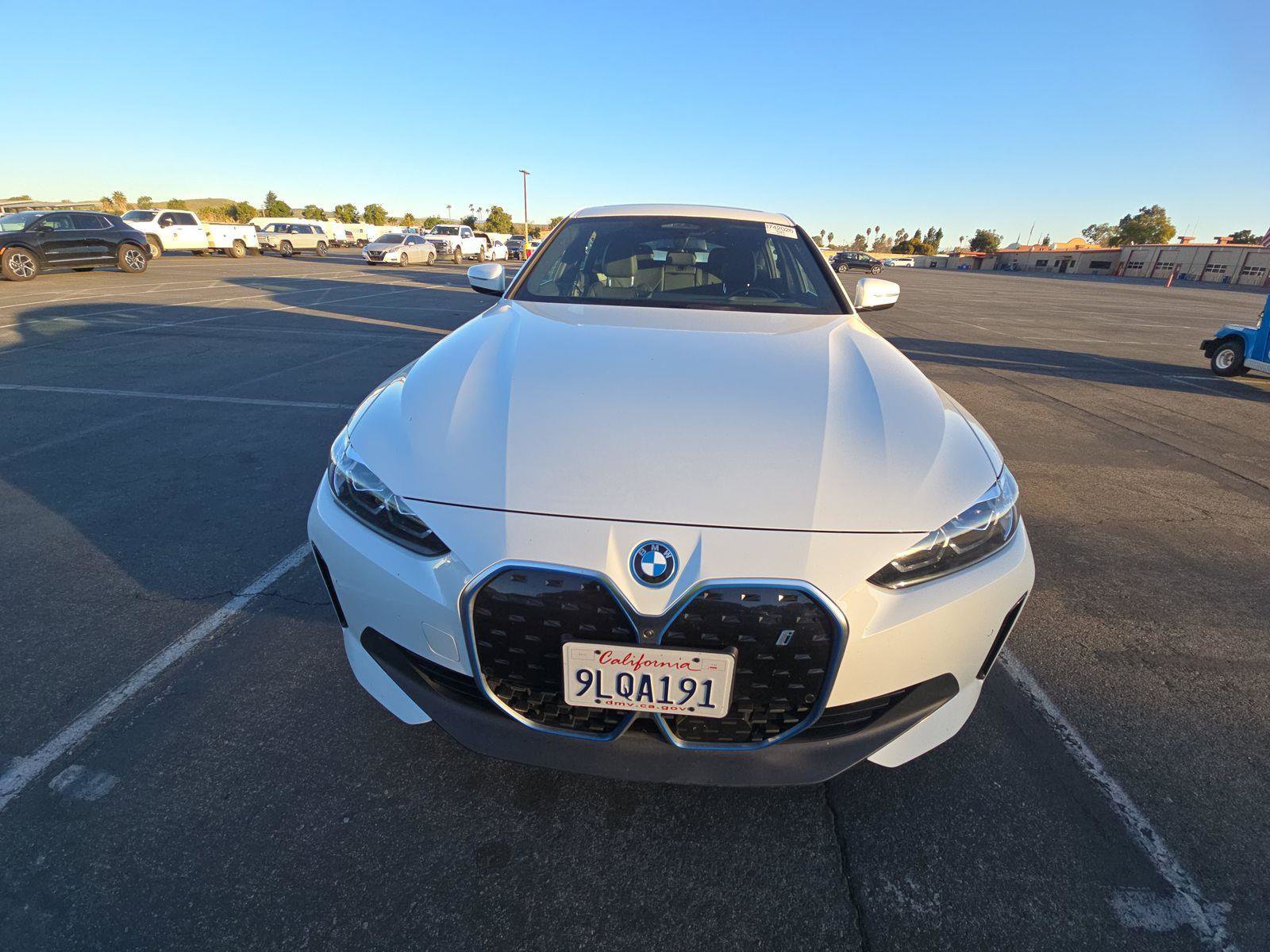 Used 2024 BMW i4 xDrive40i image 3