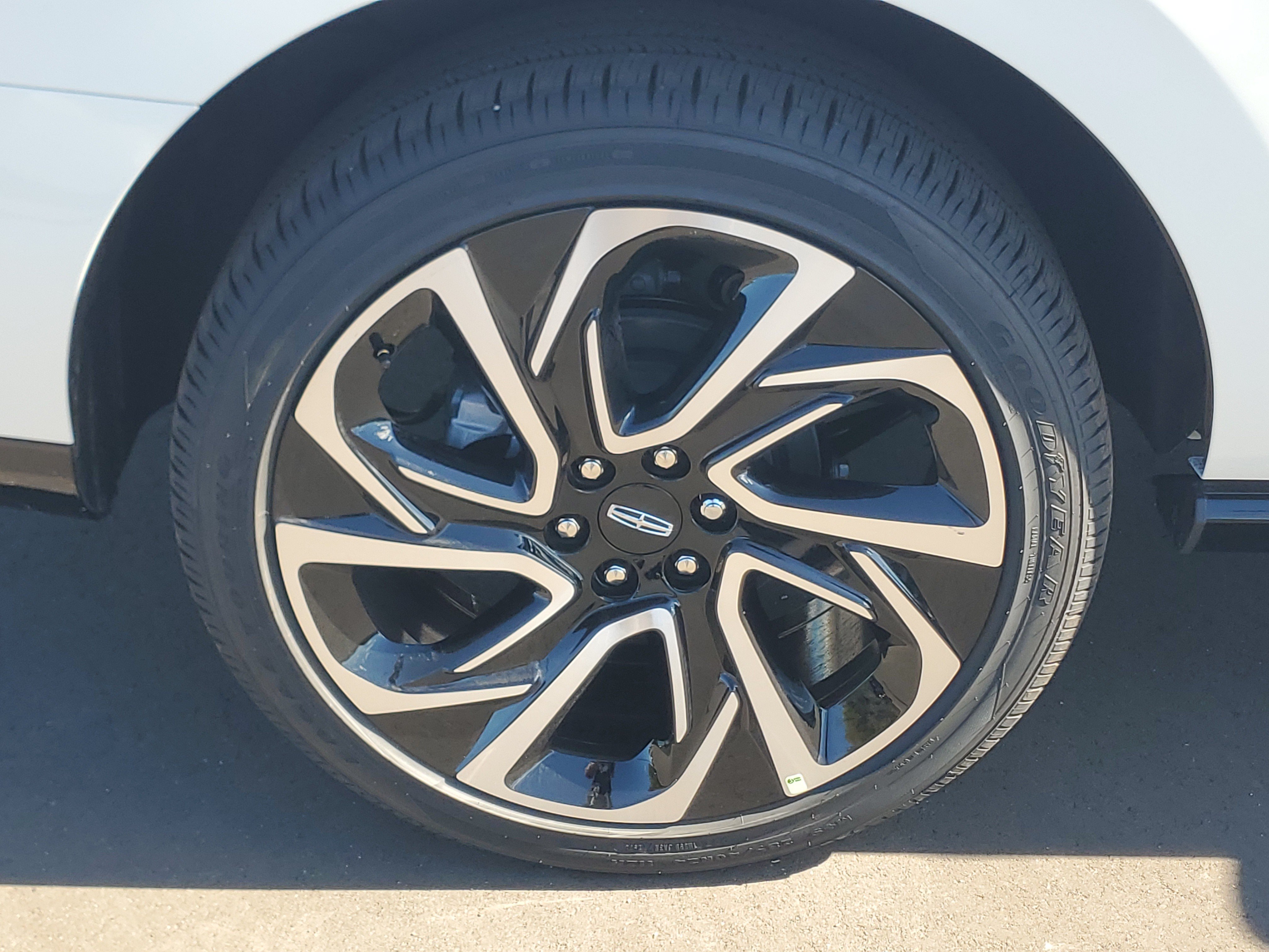 New 2027 Lincoln Navigator Black Label AWD/4WD image 5