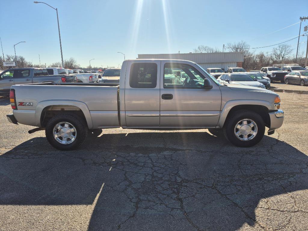 Used 2006 GMC Sierra 1500 SLE w/ Light Duty Power Package image 7