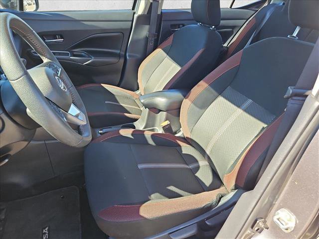 Used 2024 Nissan Versa SR image 15
