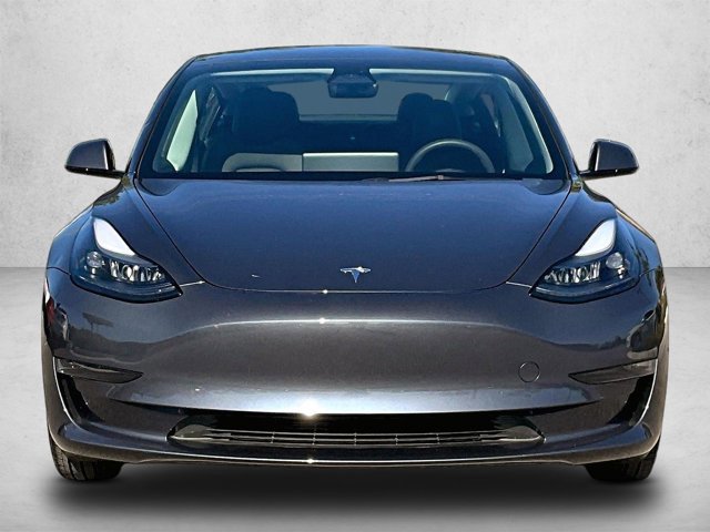 Used 2023 Tesla Model 3 Standard Range image 3