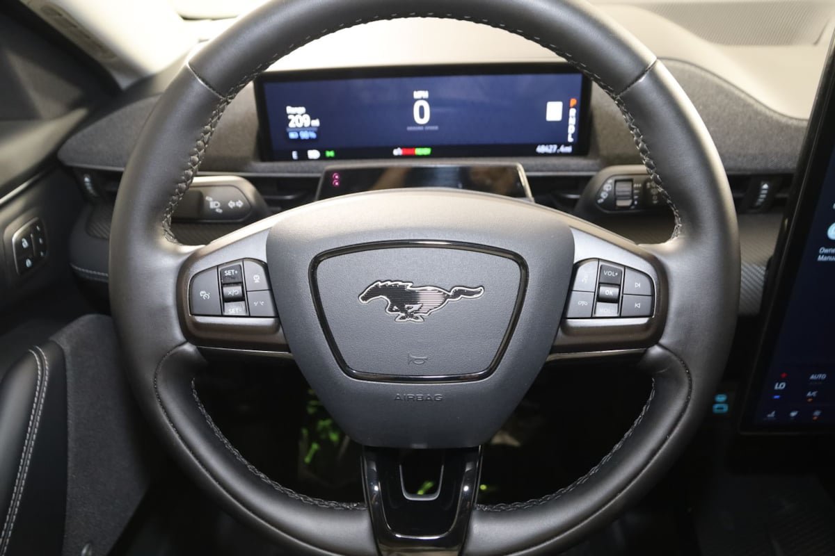 Used 2024 Ford Mustang Mach-E Premium AWD/4WD image 38