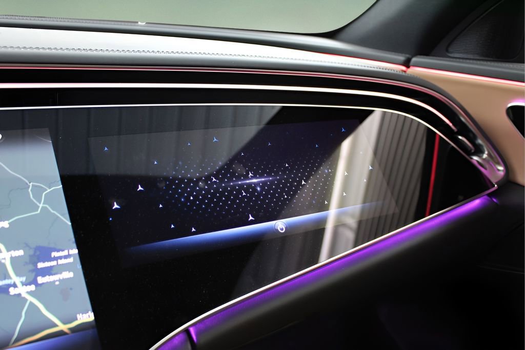 Used 2025 Mercedes-Benz E 450 4MATIC Sedan image 34