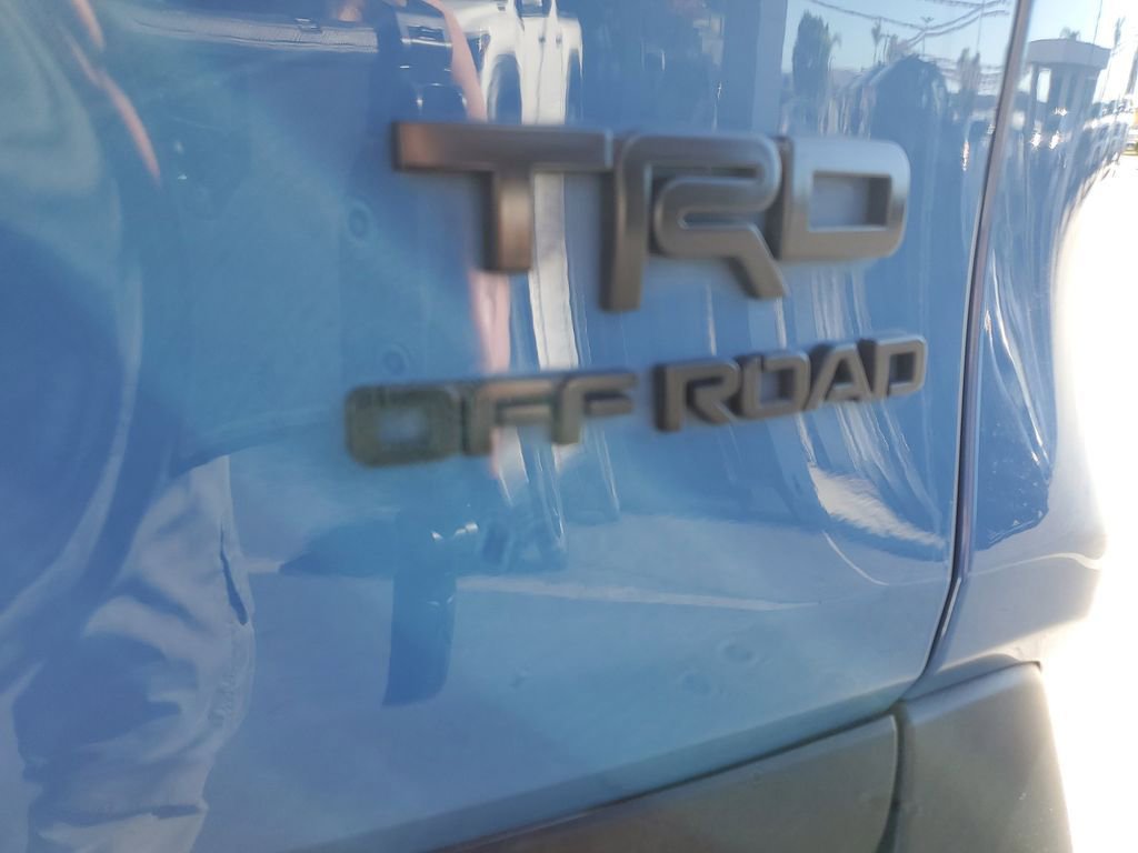 Used 2022 Toyota RAV4 TRD Off-Road image 31