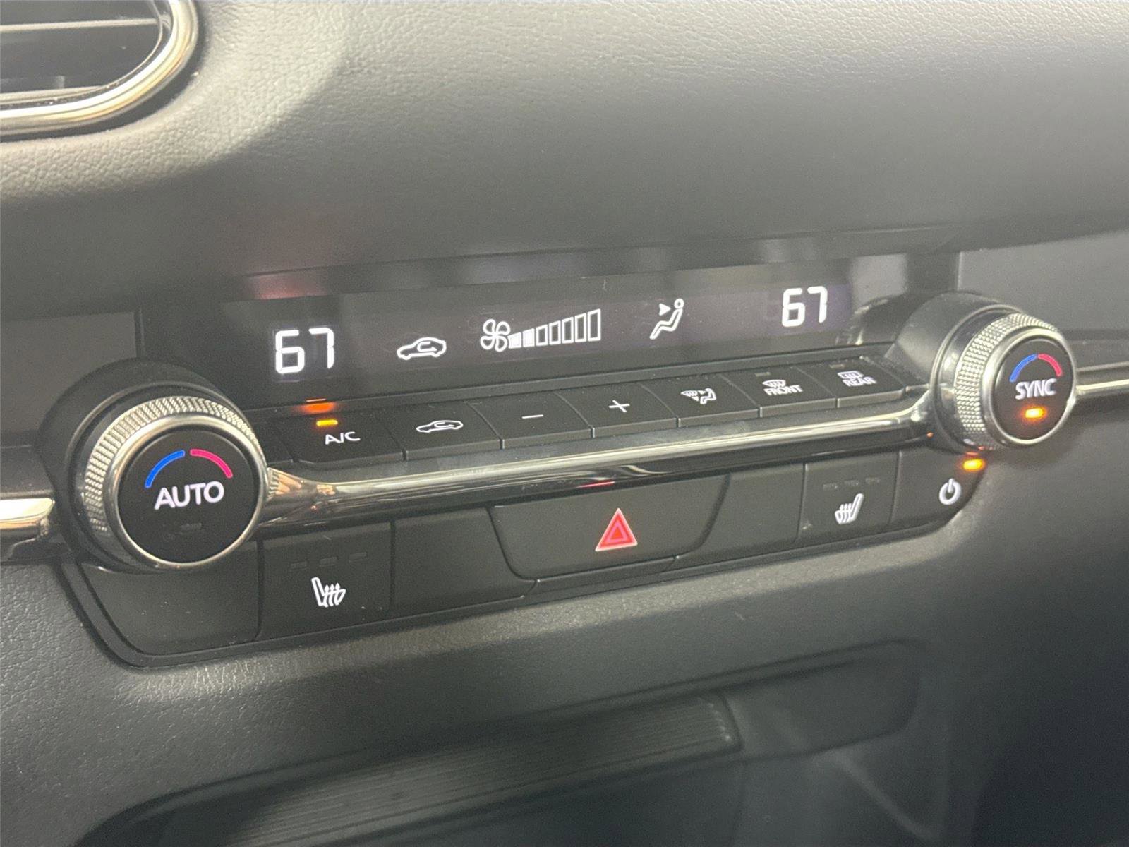 Certified 2025 MAZDA CX-30 AWD 2.5 S w/ Preferred Package image 23