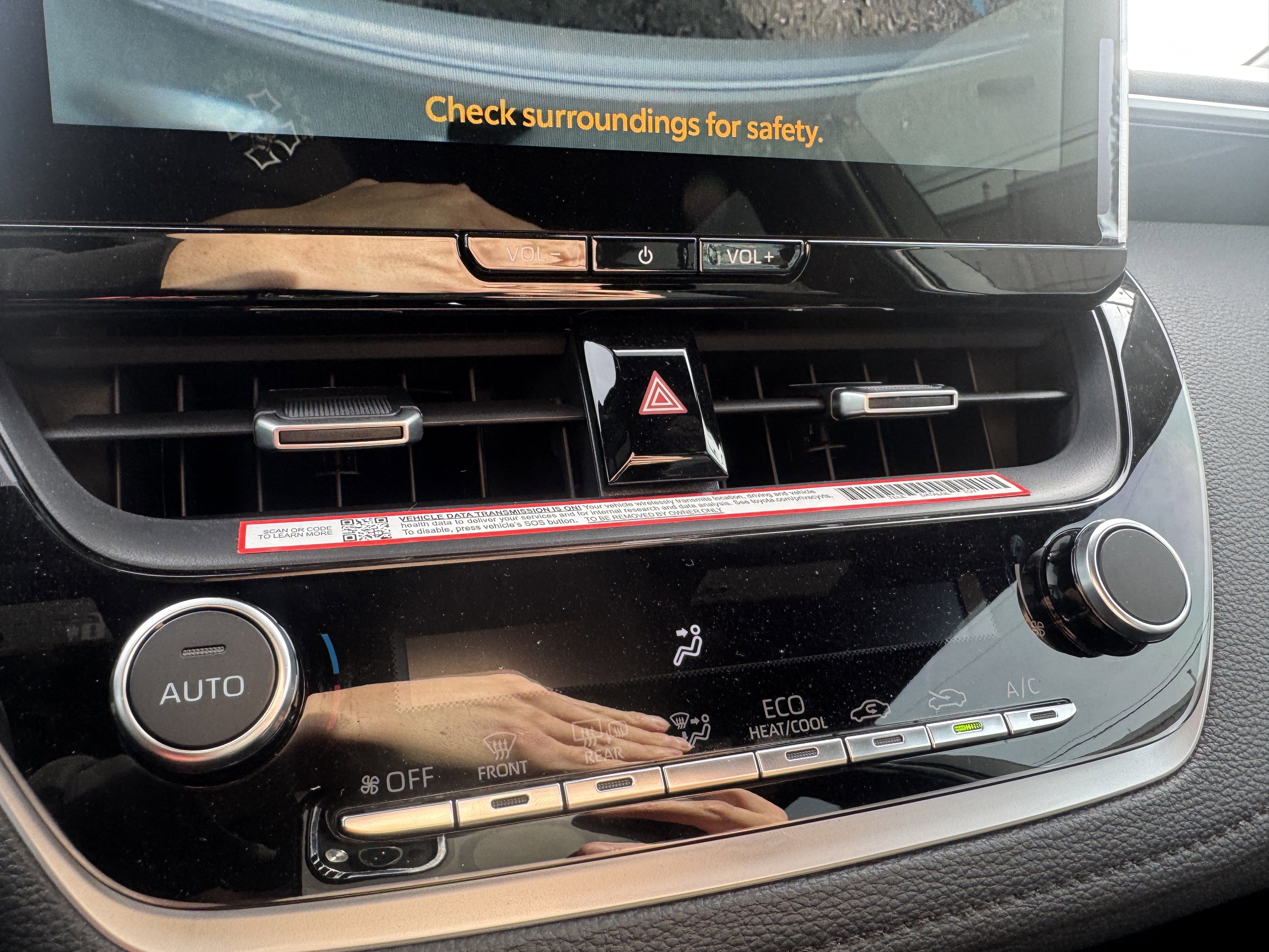 Used 2025 Toyota Corolla XSE image 26