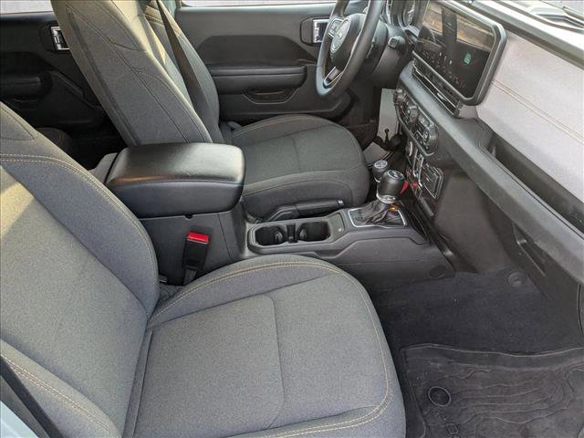Used 2024 Jeep Wrangler Willys image 20
