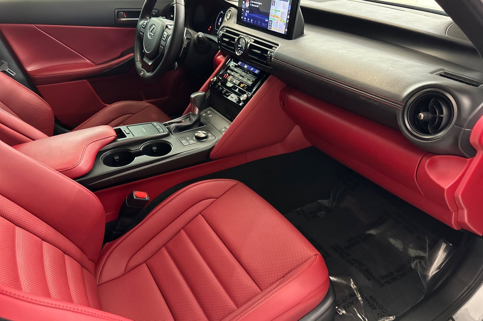 Used 2023 Lexus IS 350 F Sport w/ Navigation Package image 31
