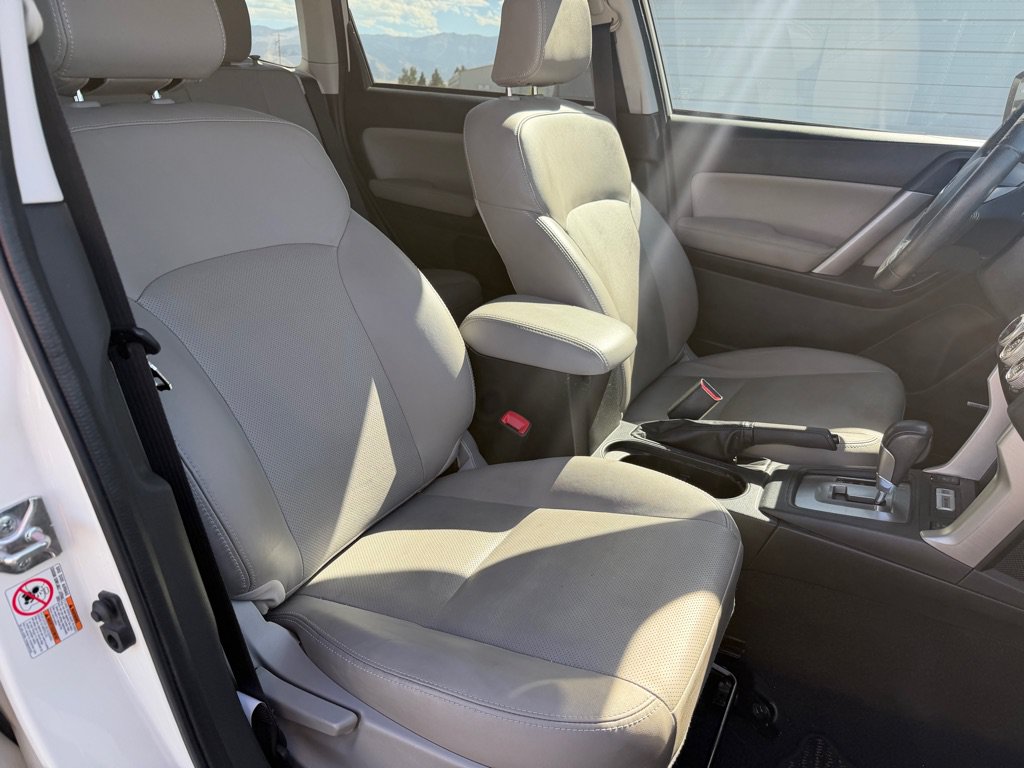 Used 2016 Subaru Forester 2.5i Limited AWD/4WD image 18