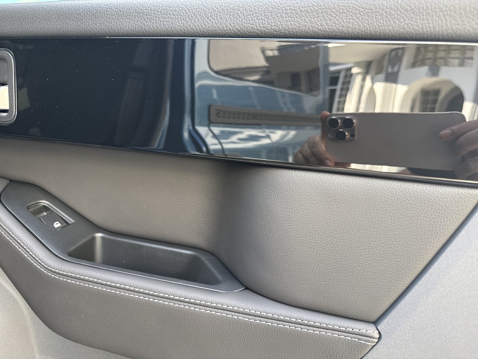 New 2026 INEOS Grenadier Station Wagon AWD/4WD image 47