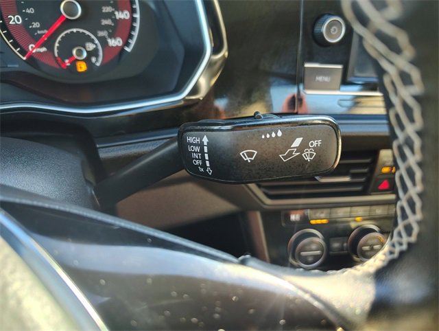 Used 2021 Volkswagen Jetta SE w/ SE Cold Weather Package image 22