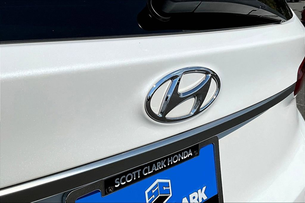 Used 2020 Hyundai Santa Fe SEL image 22