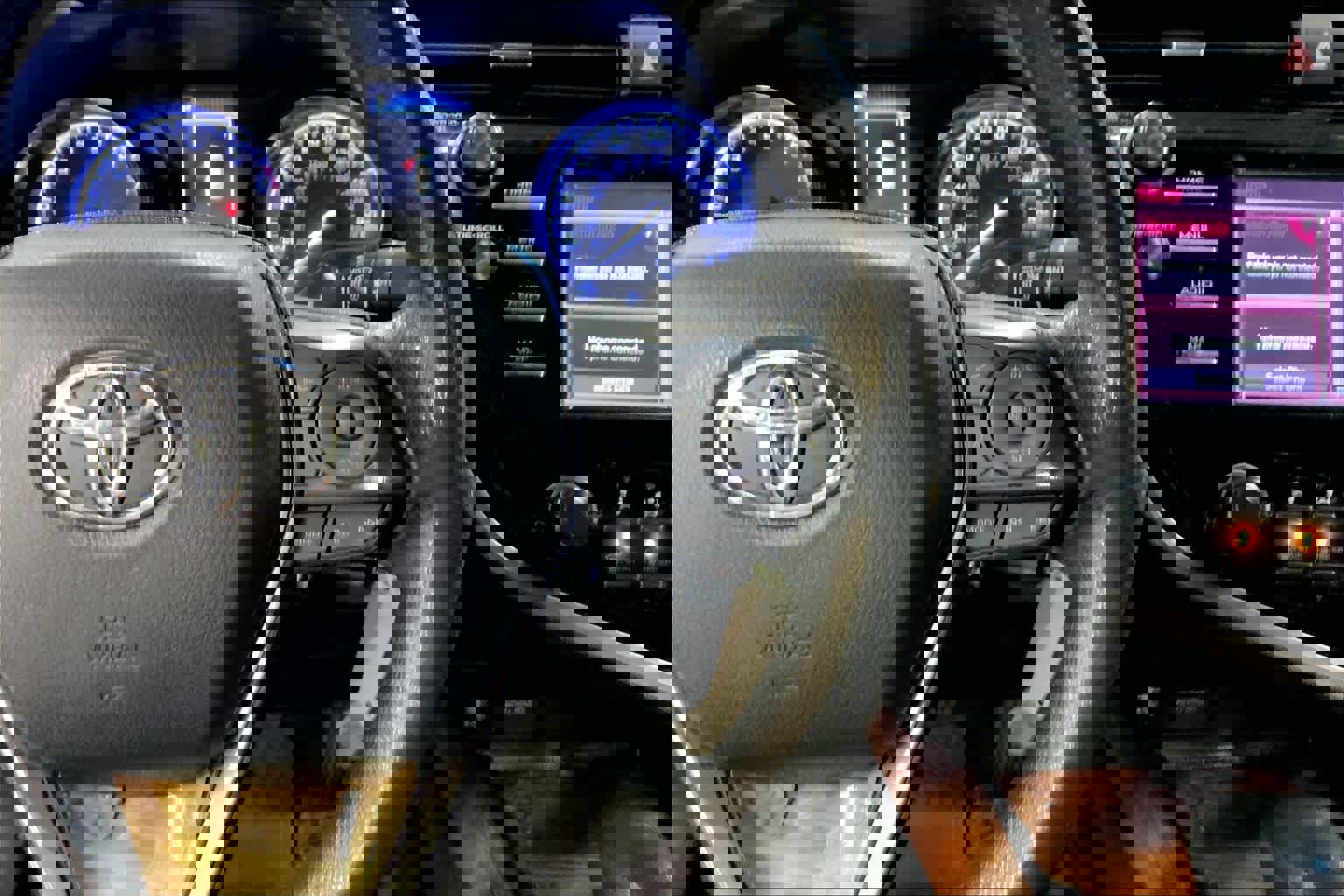 Used 2019 Toyota Camry LE image 24