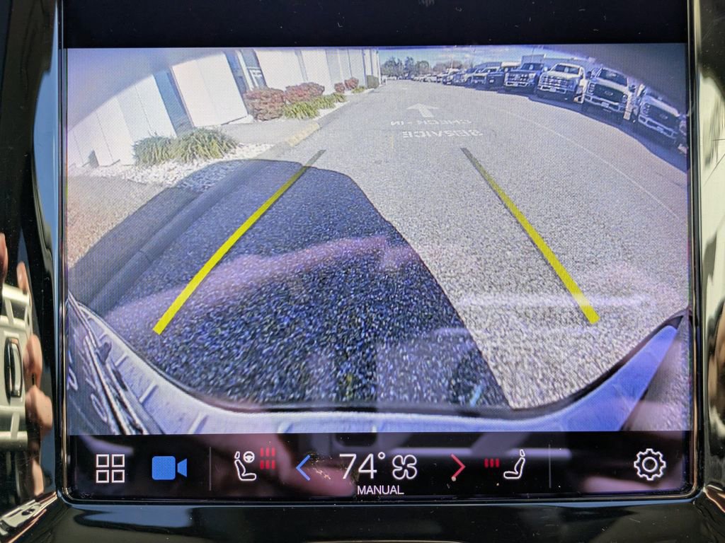 Certified 2022 Volvo XC60 B5 Inscription w/ Advanced Package image 21