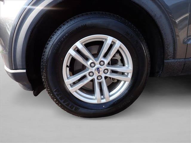 Used 2020 Ford Explorer XLT AWD/4WD image 7