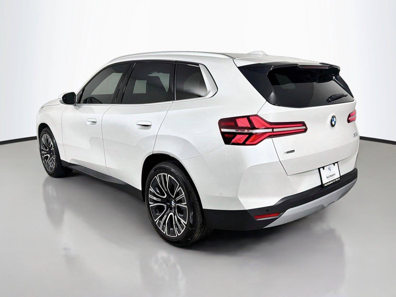 New 2026 BMW X3 xDrive30i w/ Premium Package AWD/4WD image 7