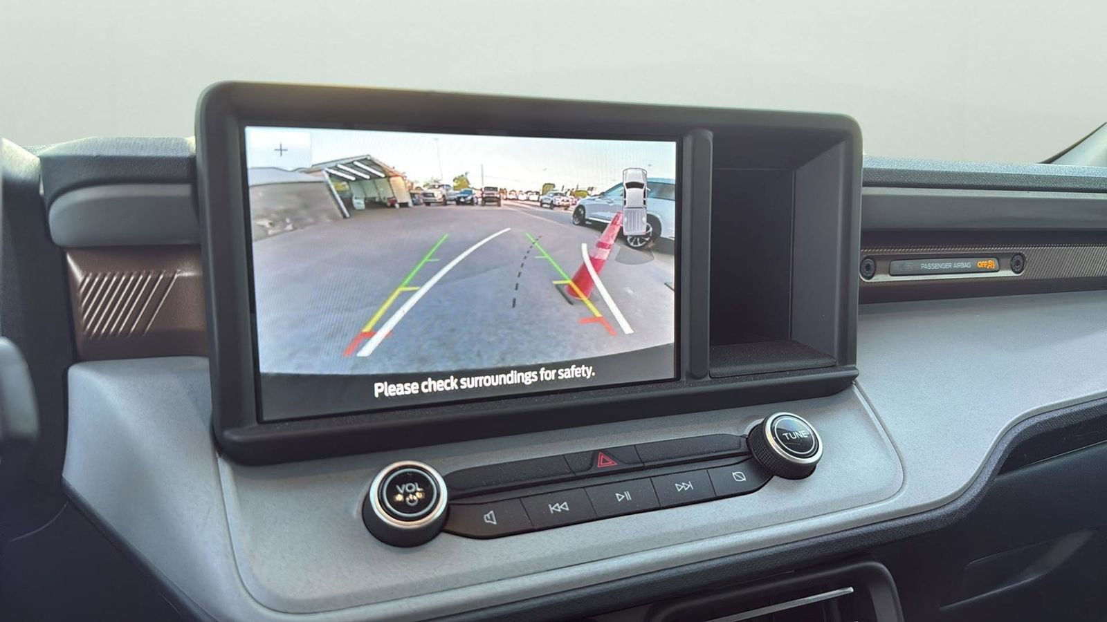 Certified 2022 Ford Maverick Lariat w/ Lariat Luxury Package image 17