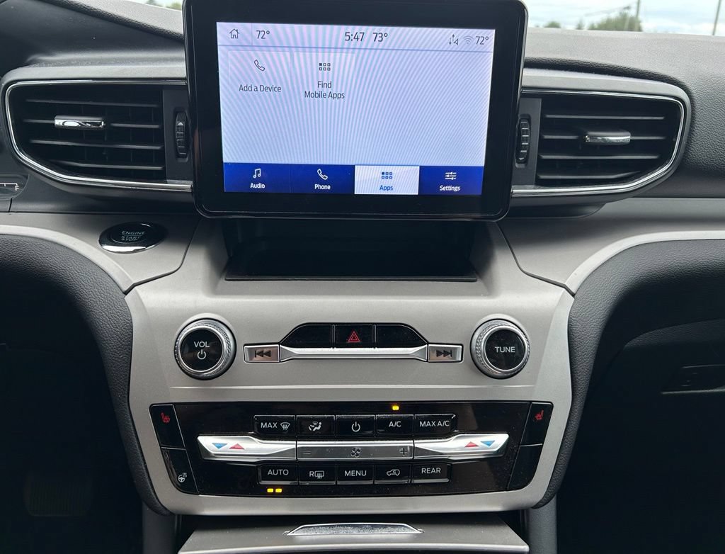 Used 2024 Ford Explorer XLT w/ Equipment Group 202A AWD/4WD image 19