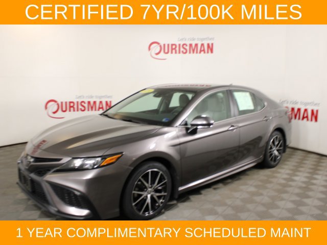 Used 2024 Toyota Camry SE FWD image 2