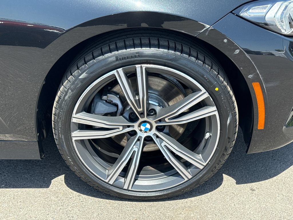 Certified 2023 BMW 330i Sedan w/ Premium Package RWD image 7