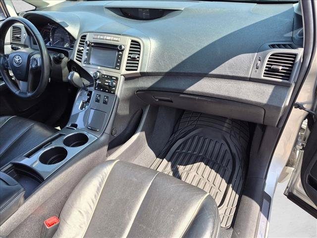 Used 2013 Toyota Venza XLE w/ XLE Premium Pkg FWD image 17