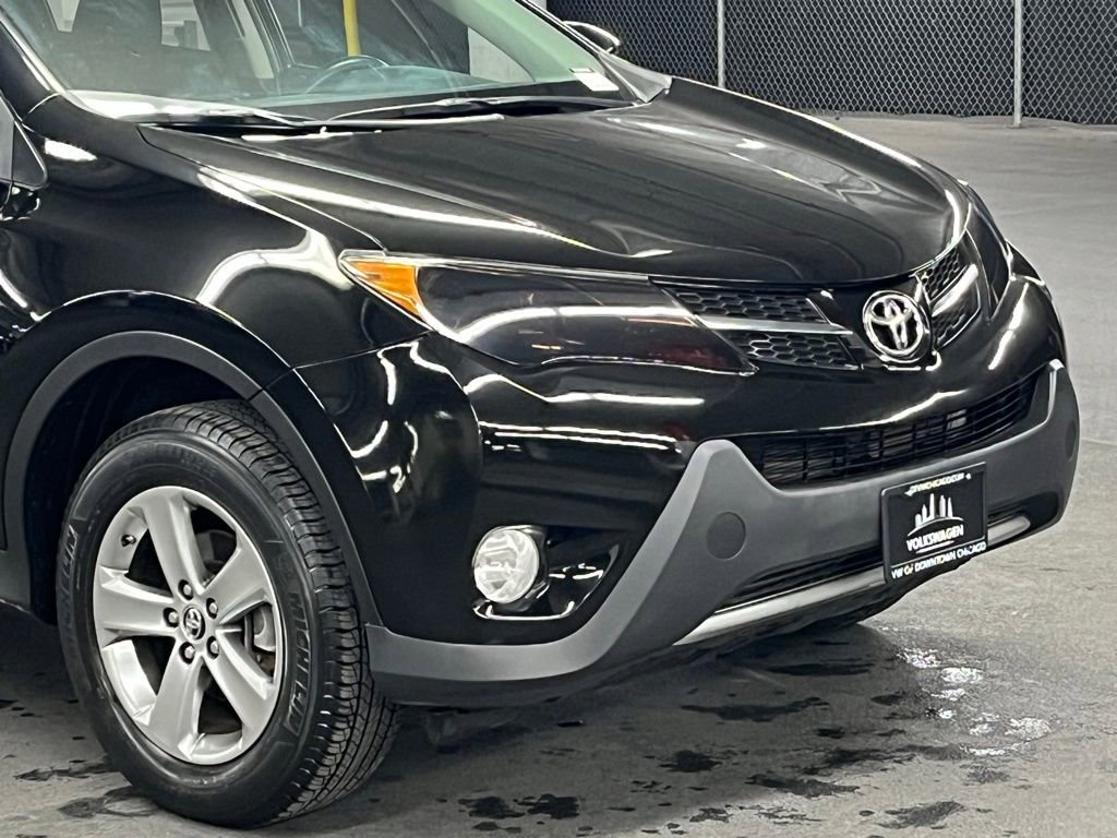 Used 2015 Toyota RAV4 XLE image 37