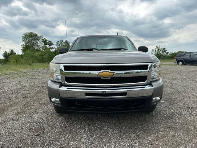 Used 2009 Chevrolet Silverado 1500 LT w/ Power Pack Plus AWD/4WD image 8