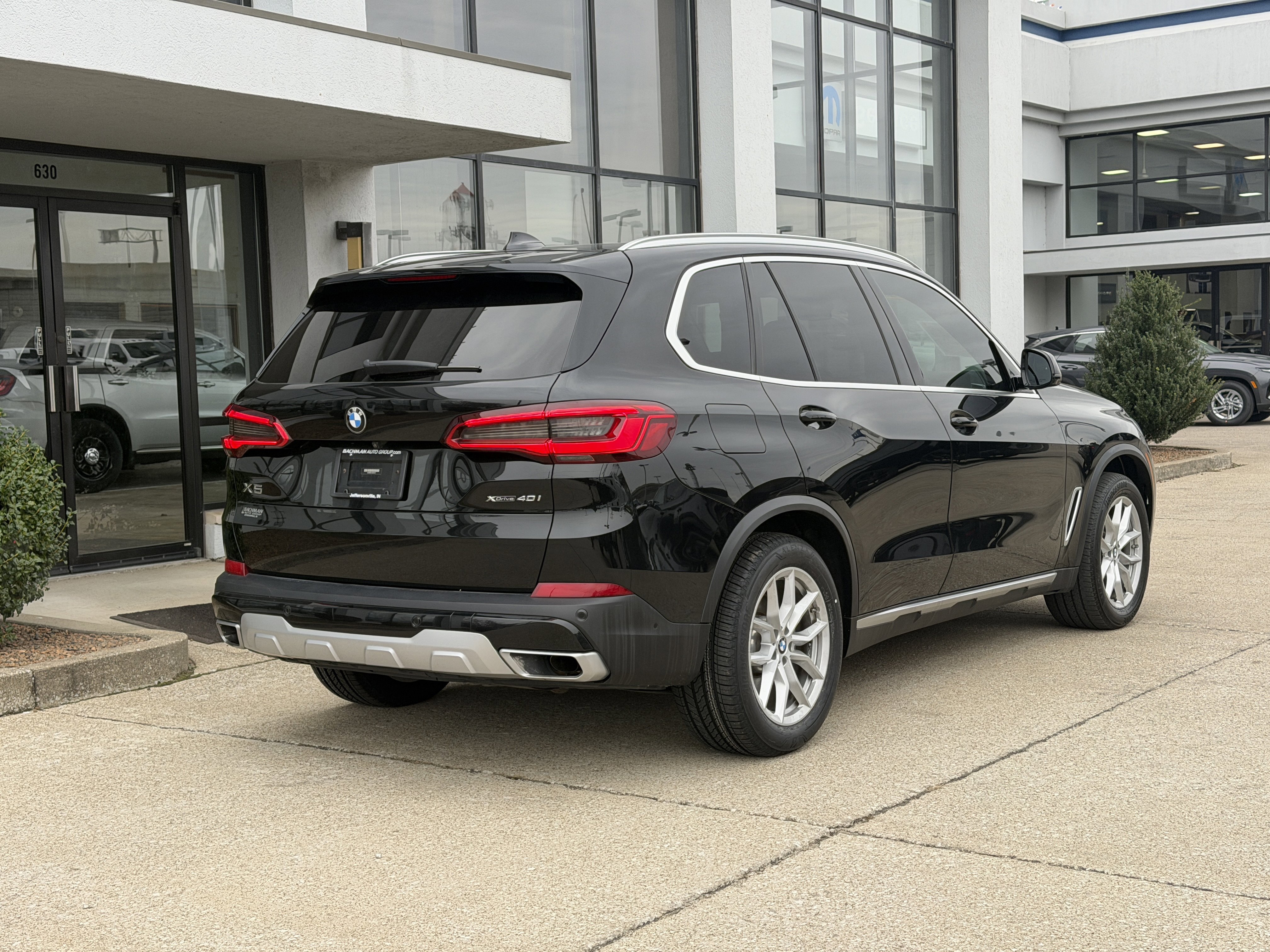 Used 2020 BMW X5 xDrive40i w/ Convenience Package image 4