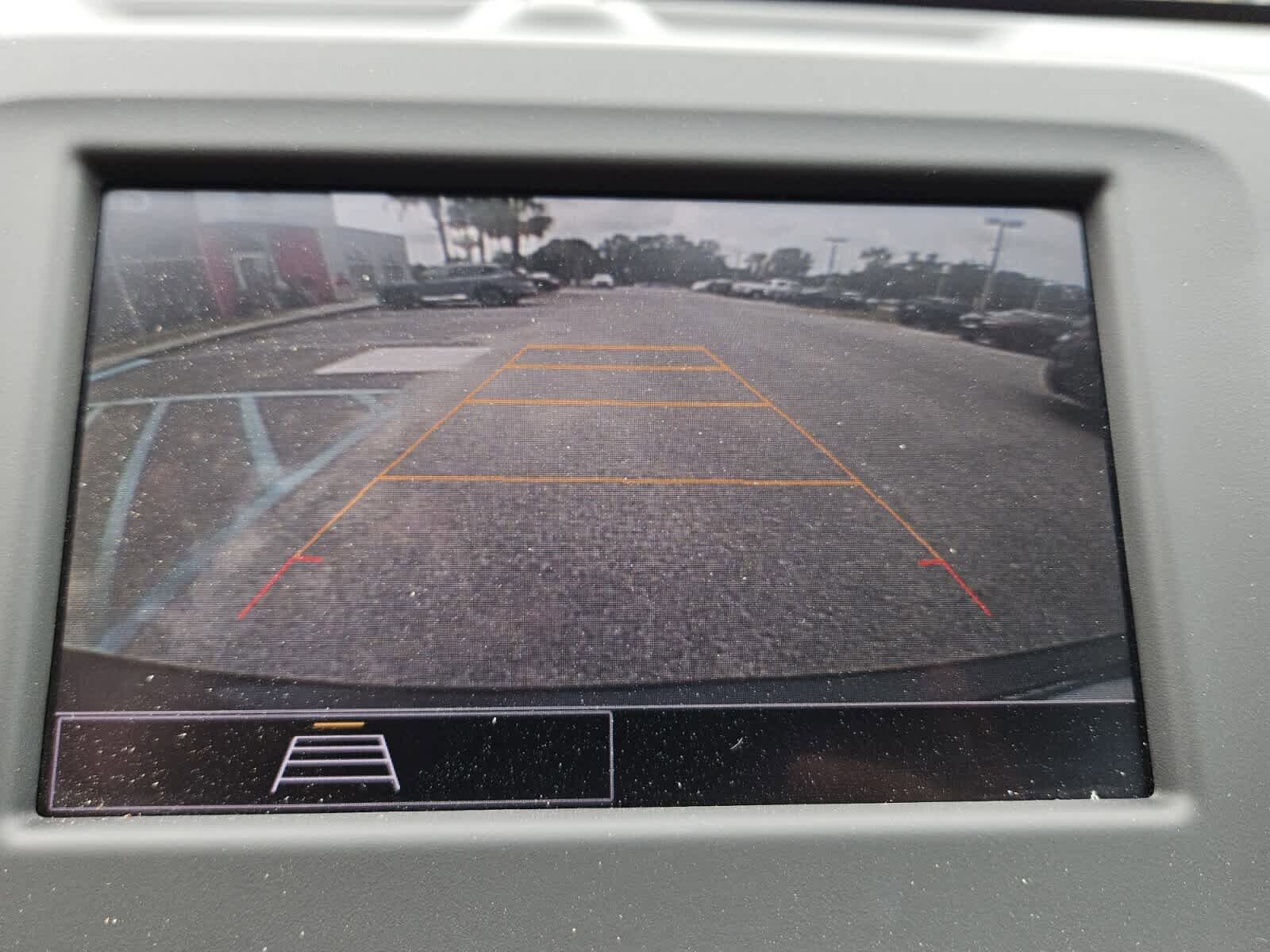 Used 2022 Chevrolet Equinox LT FWD image 9