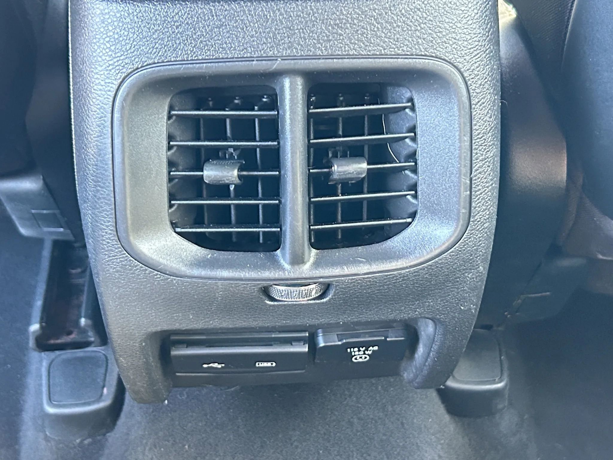 Used 2019 Jeep Cherokee High Altitude image 25