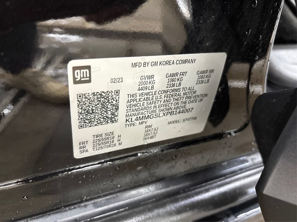Used 2023 Buick Encore GX Essence w/ Advanced Technology Package AWD/4WD image 17