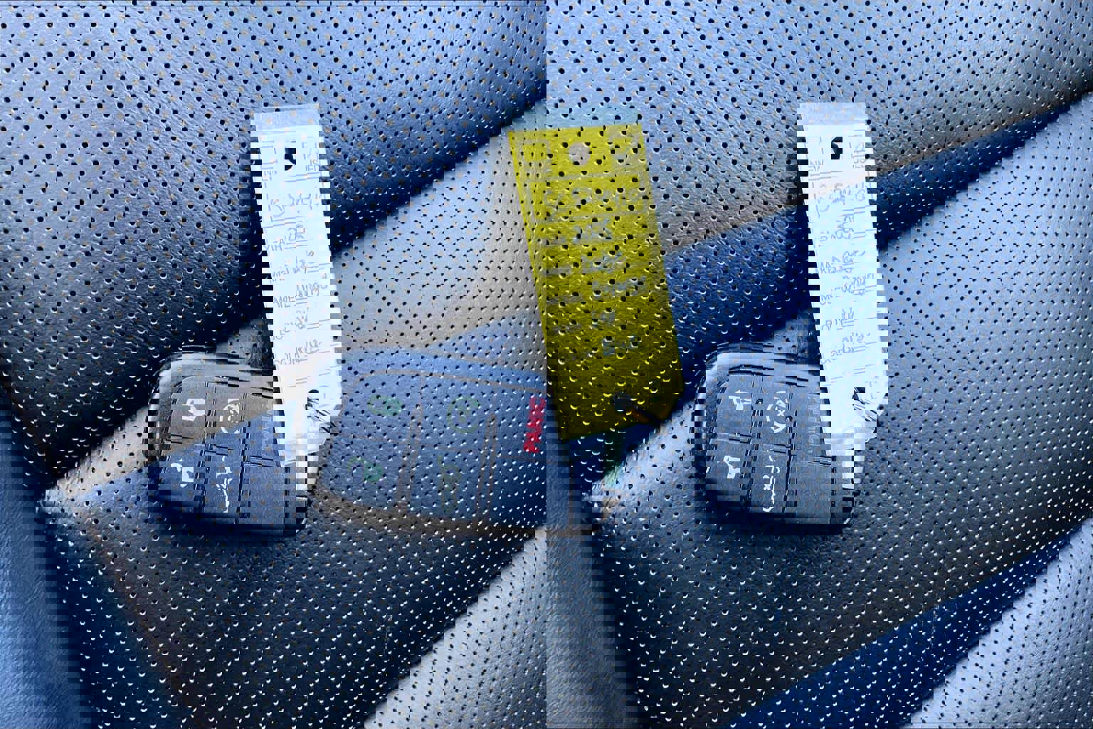 Used 2025 Dodge Durango GT image 15